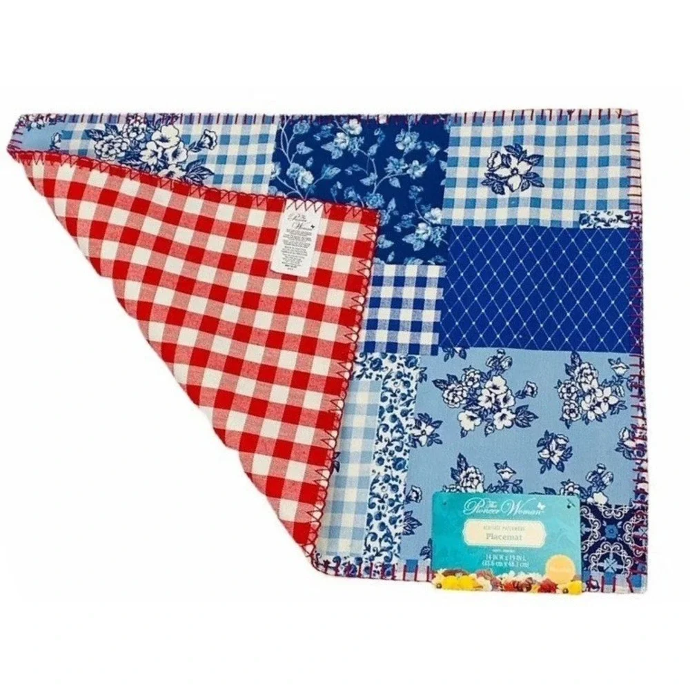 The Pioneer Woman Heritage Patchwork Reversible Placemats‎ Blue Red Set of 4 NEW
